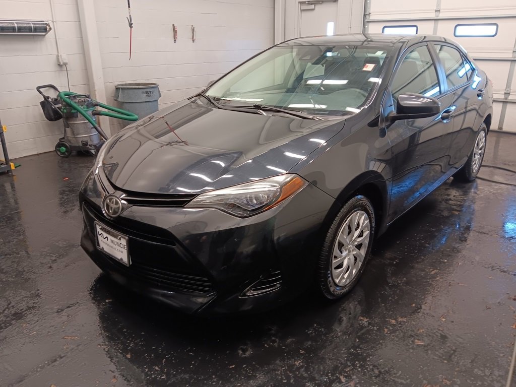 Used 2017 Toyota Corolla L image 6