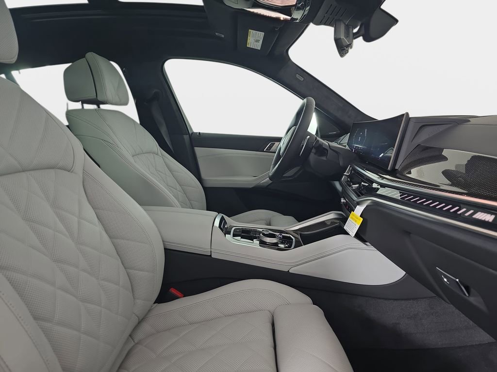 New 2027 BMW X6 M60i AWD/4WD image 9