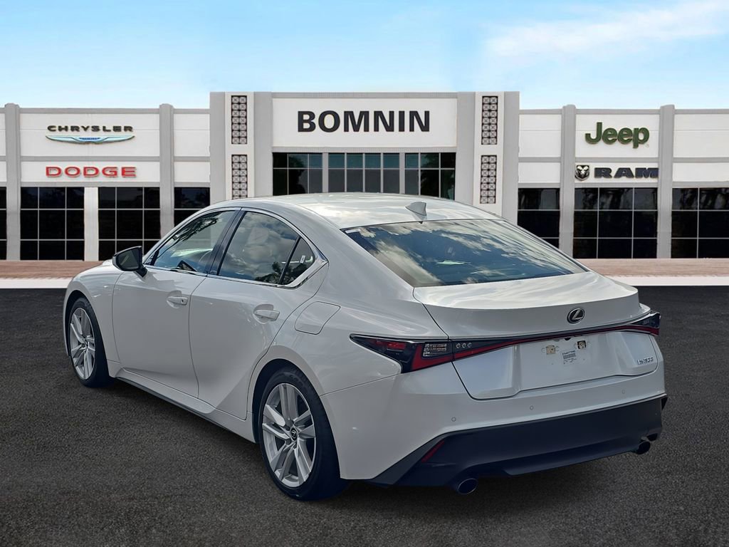 Used 2023 Lexus IS 300 w/ Comfort Package image 4