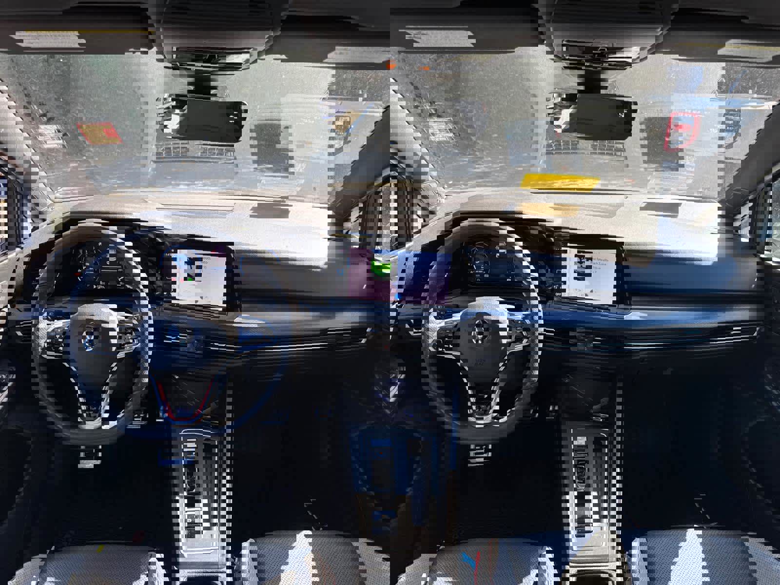 Used 2022 Volkswagen GTI SE image 35