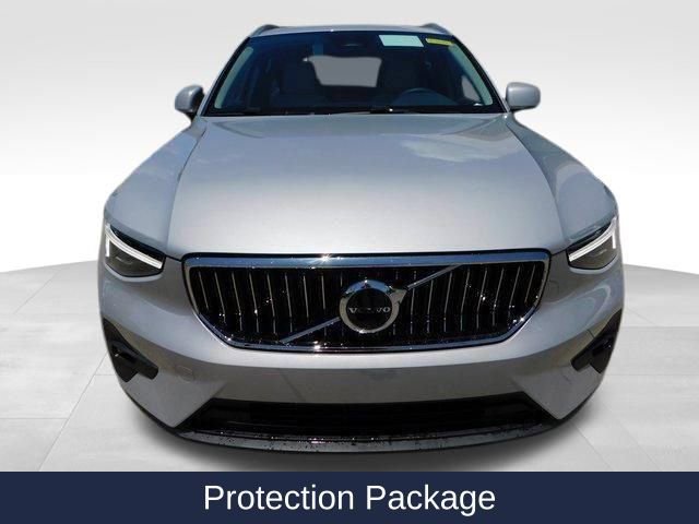 New 2025 Volvo XC40 B5 Ultra w/ Protection Package image 2
