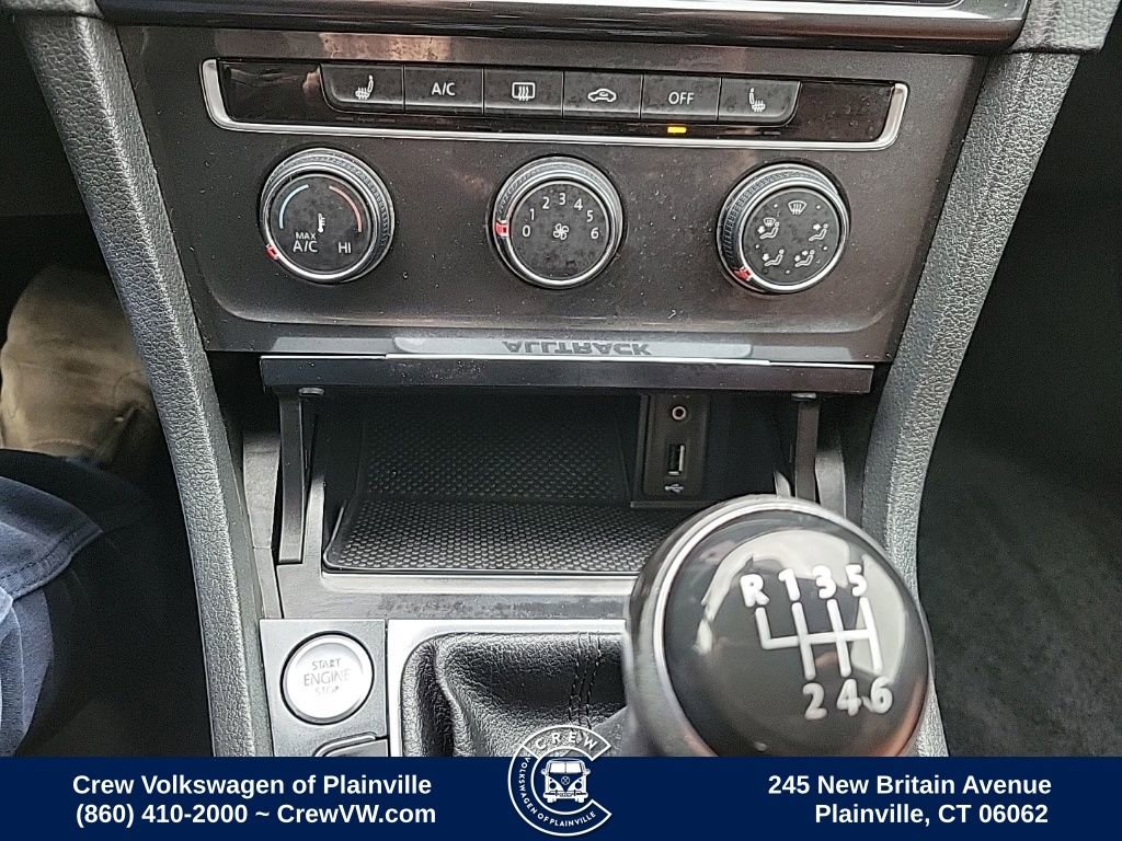 Used 2018 Volkswagen Golf Alltrack SE image 8
