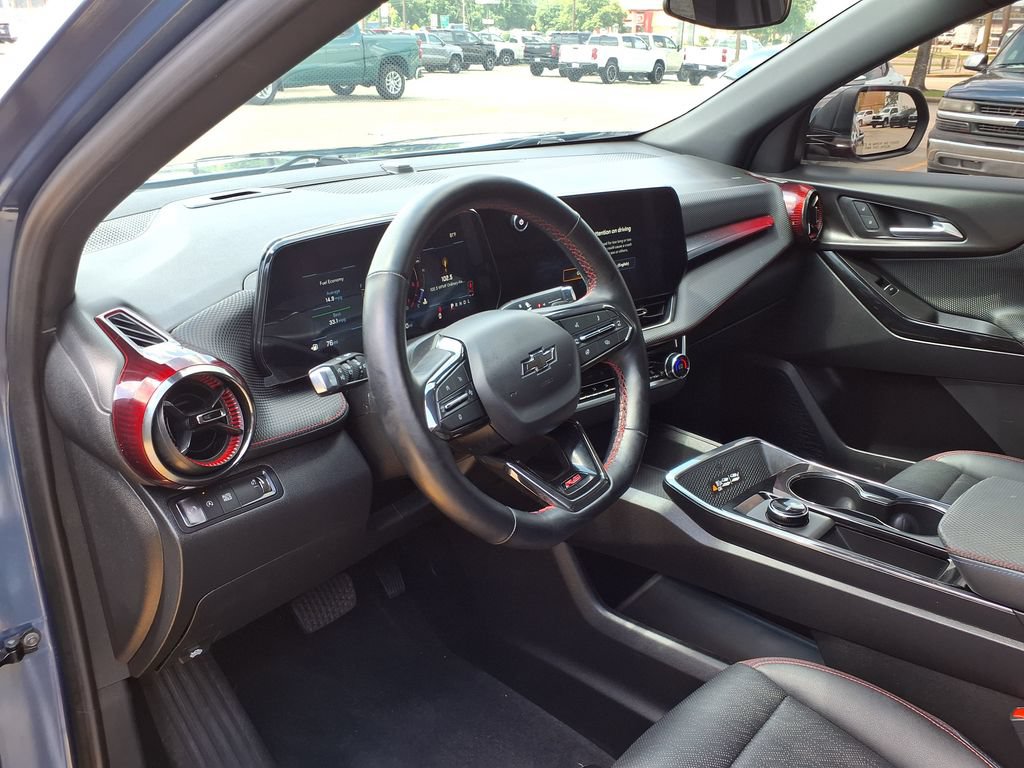 Used 2025 Chevrolet Equinox RS w/ Convenience Package III FWD image 15