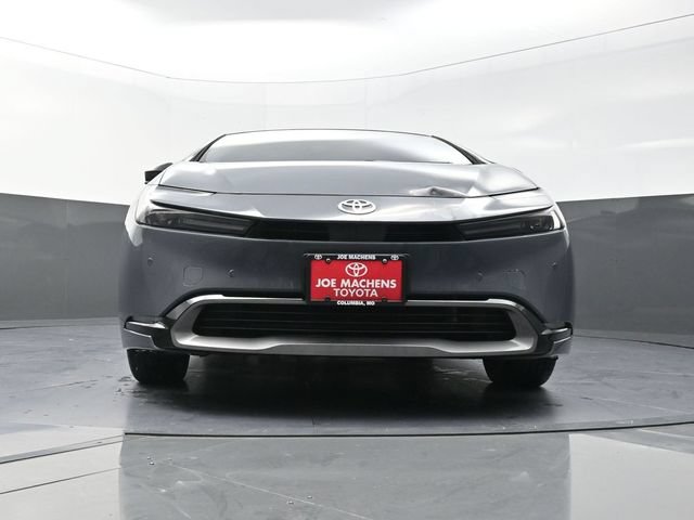 Used 2024 Toyota Prius XLE AWD/4WD image 32