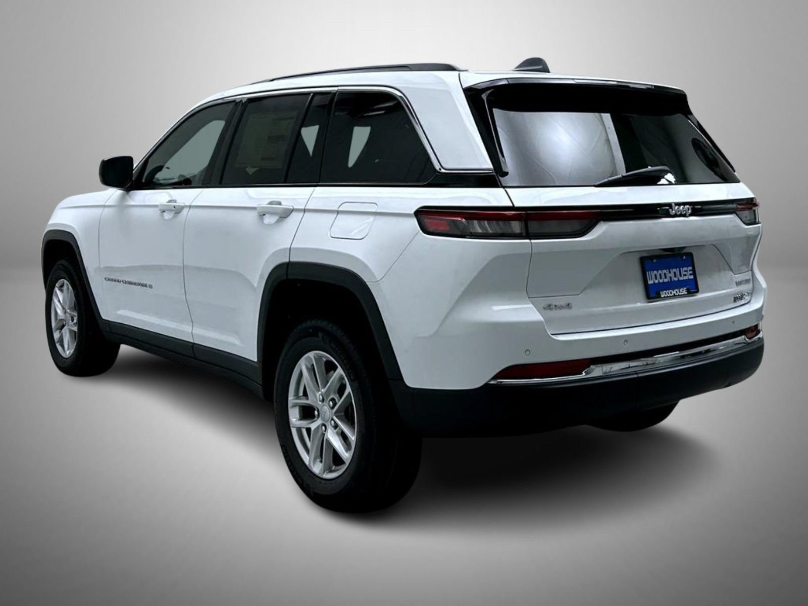 New 2026 Jeep Grand Cherokee Laredo AWD/4WD image 7