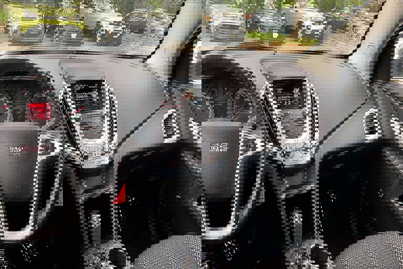 Used 2017 GMC Terrain SLE w/ Chrome Edition AWD/4WD image 7