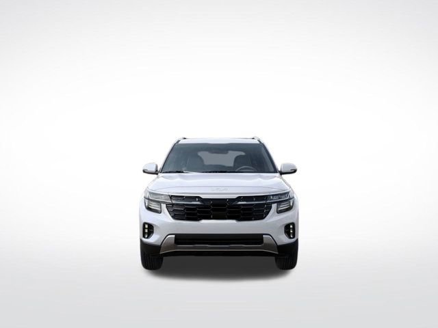 Used 2024 Kia Seltos SX w/ SX Sunroof Package image 3