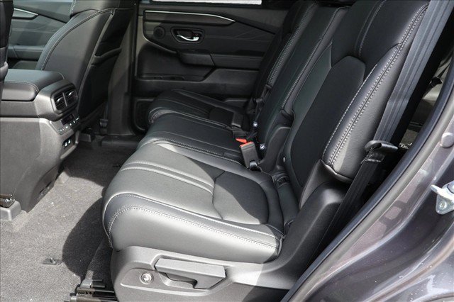 New 2026 Honda Pilot Touring image 23