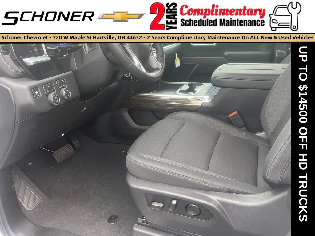 New 2026 Chevrolet Silverado 2500 LT w/ Z71 Chrome Sport Edition AWD/4WD image 9