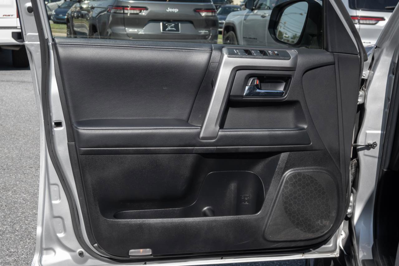 Used 2024 Toyota 4Runner SR5 image 13