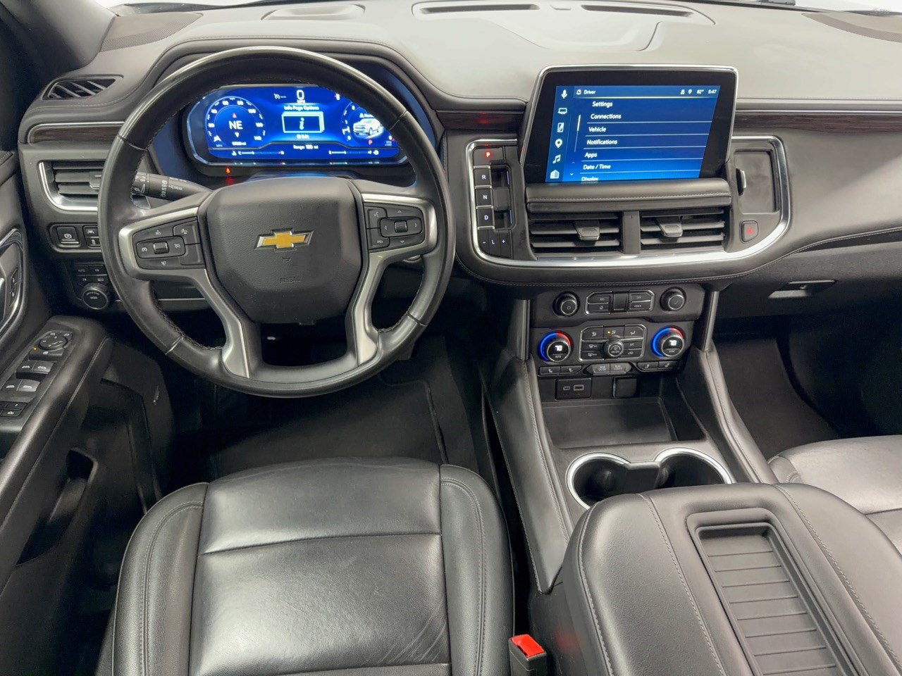 Used 2024 Chevrolet Tahoe LT AWD/4WD image 17