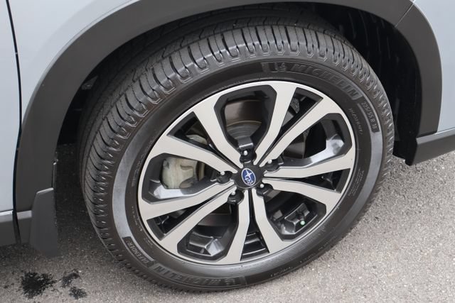 Certified 2024 Subaru Forester Limited AWD/4WD image 27