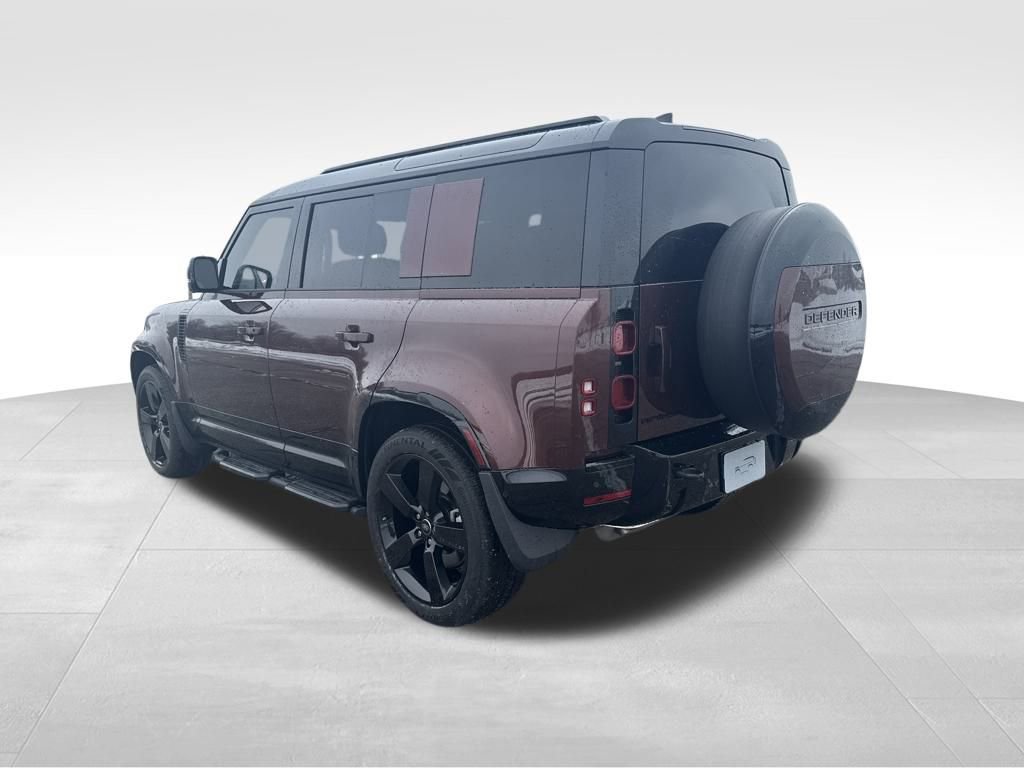 Used 2025 Land Rover Defender 110 Sedona Red Edition image 3