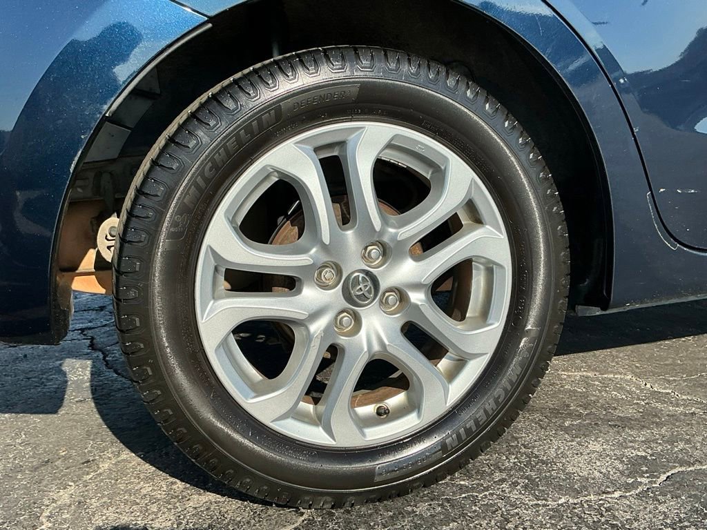 Used 2018 Toyota Yaris iA FWD image 4