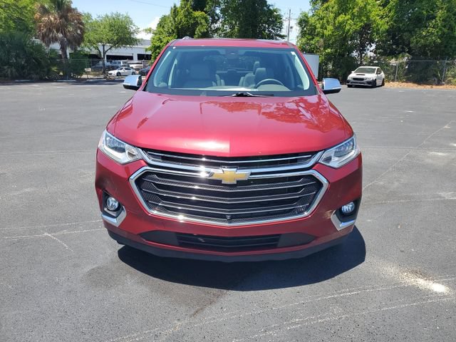 Certified 2020 Chevrolet Traverse Premier w/ LPO, Cargo Package FWD image 2