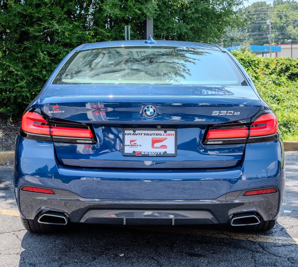 Used 2023 BMW 530e w/ M Sport Package RWD image 26