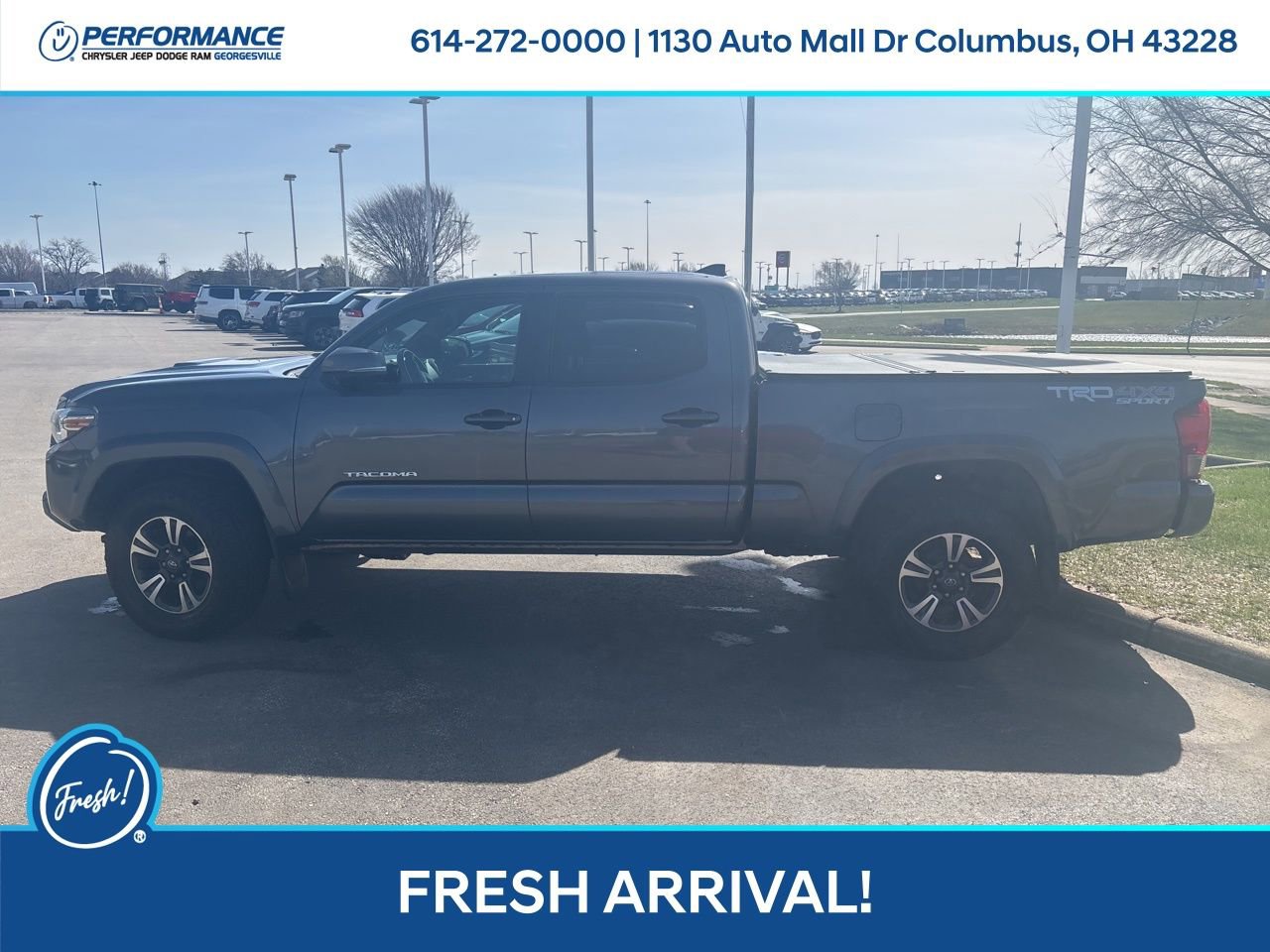 Used 2017 Toyota Tacoma TRD Sport image 7