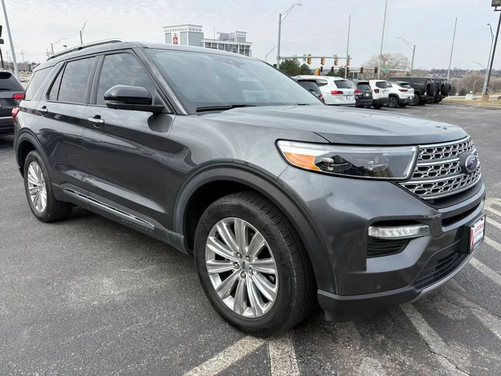 Used 2020 Ford Explorer Limited AWD/4WD image 7
