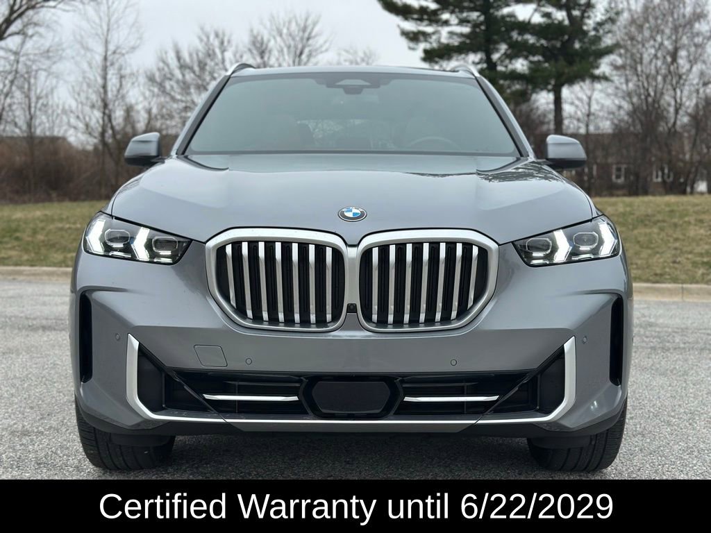 Certified 2024 BMW X5 xDrive40i w/ Premium Package AWD/4WD image 2