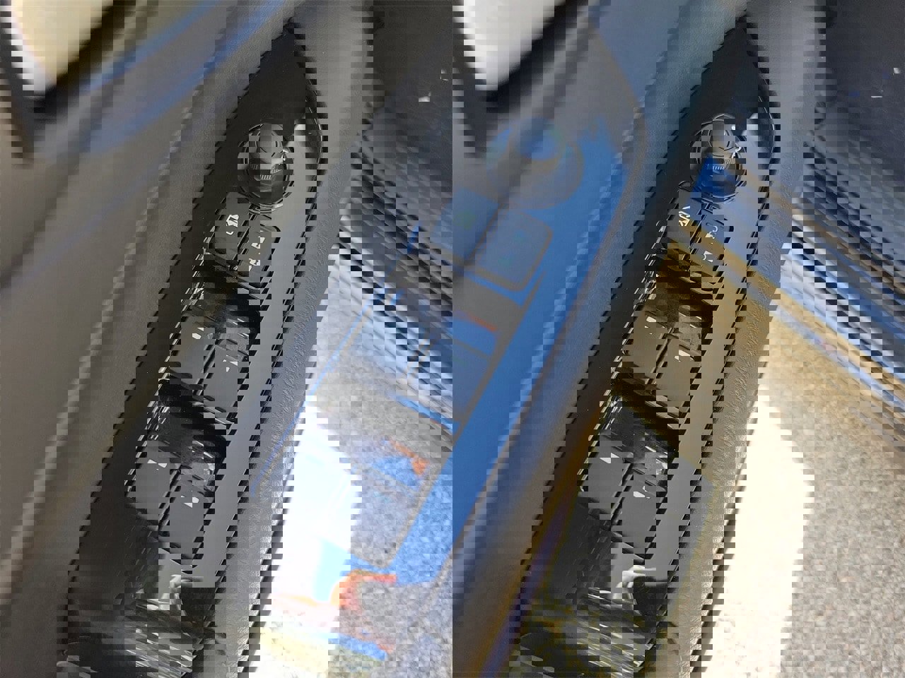 Used 2025 MAZDA CX-5 AWD 2.5 S w/ Preferred Package image 15