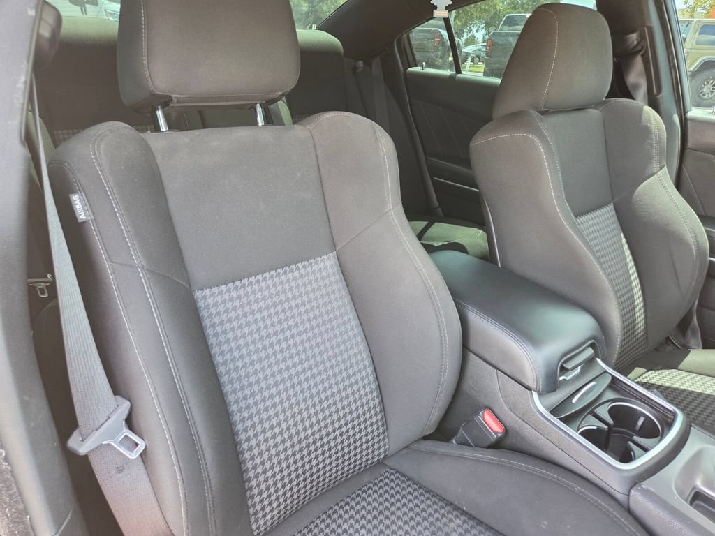 Used 2023 Dodge Charger R/T RWD image 28