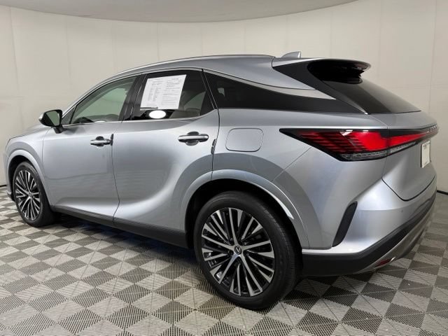 Used 2023 Lexus RX 350 Premium Plus w/ Cold Area Package AWD/4WD image 4