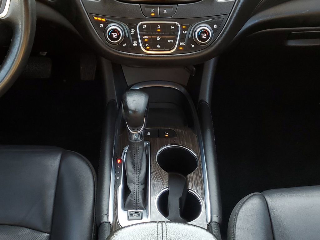 Used 2024 Chevrolet Malibu LT image 26