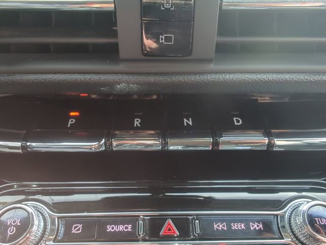 Used 2021 Lincoln Corsair AWD w/ Equipment Group 101A image 29