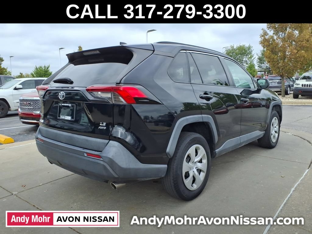 Used 2019 Toyota RAV4 LE AWD/4WD image 7
