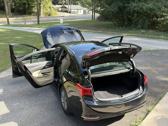 Used 2018 Acura TLX w/ Technology Package FWD image 13