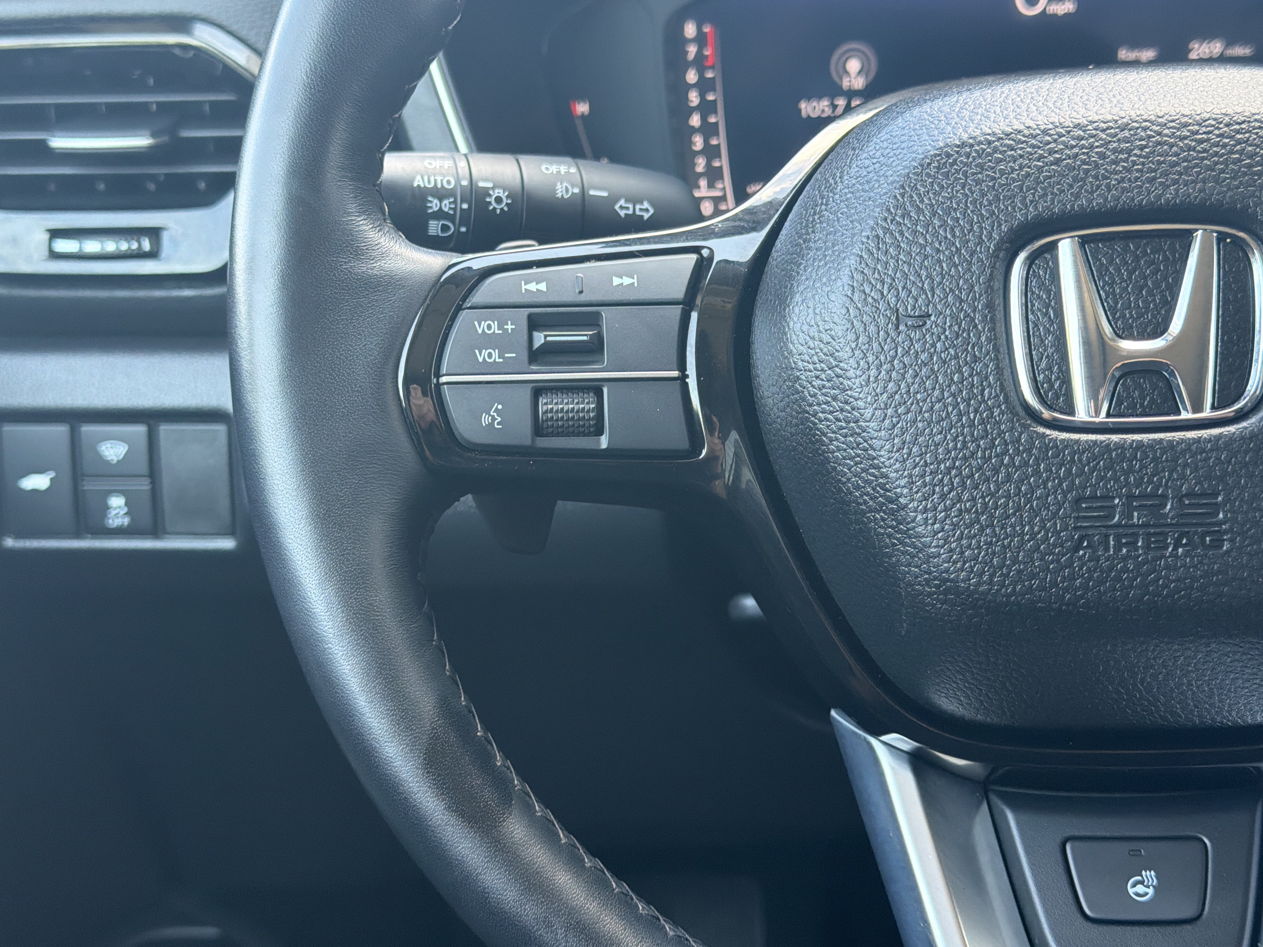 Certified 2024 Honda Pilot Elite image 18