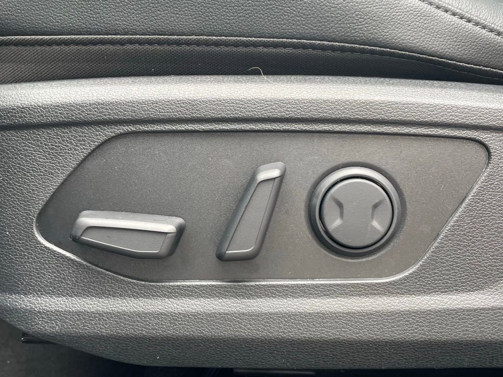 New 2026 Kia Sportage EX image 11