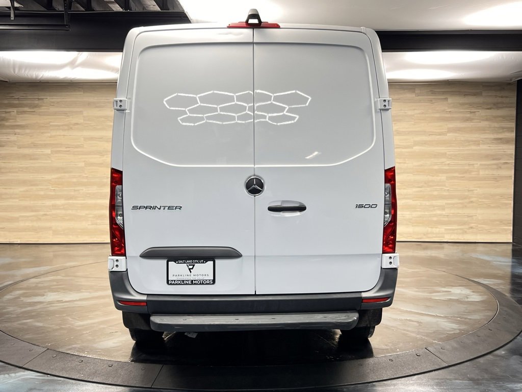 Used 2023 Mercedes-Benz Sprinter 1500 image 13