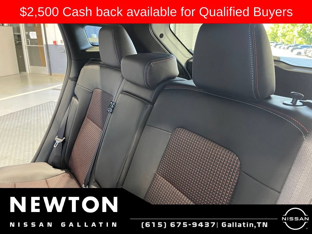 New 2026 Nissan Kicks SR FWD image 17