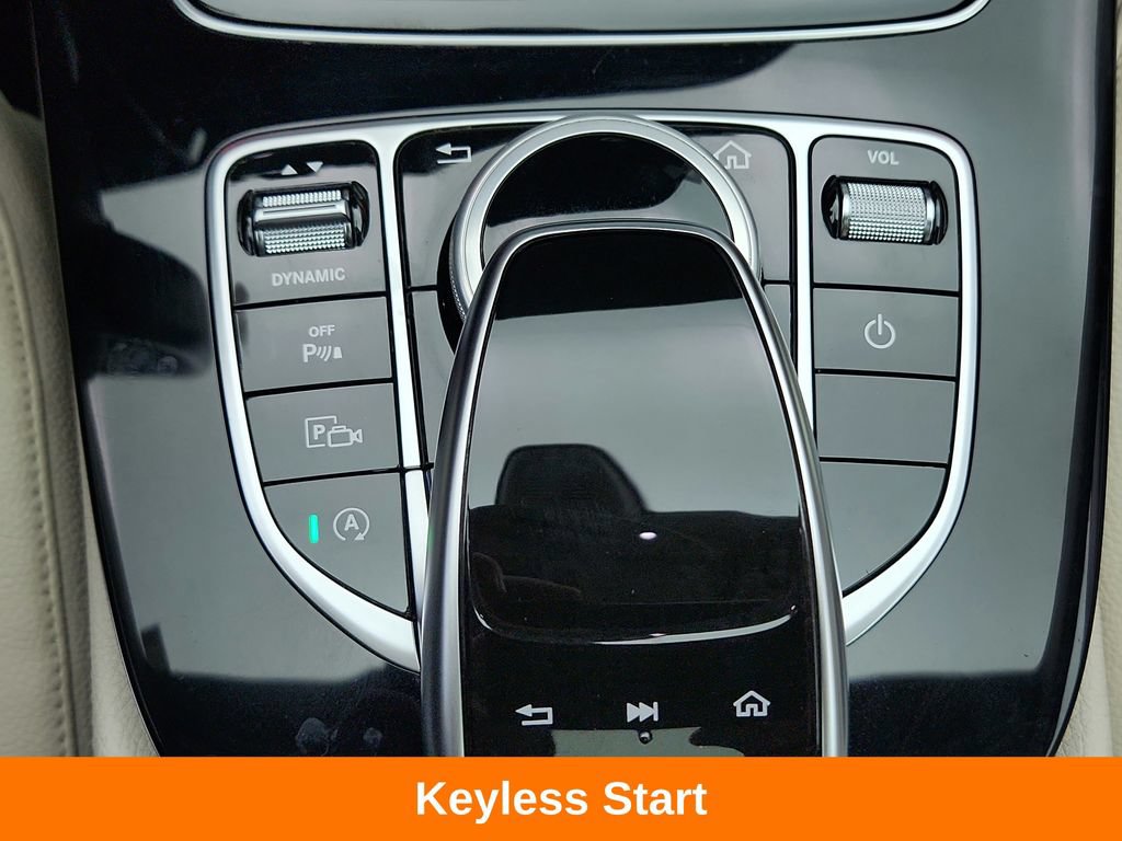 Used 2017 Mercedes-Benz E 300 4MATIC image 18
