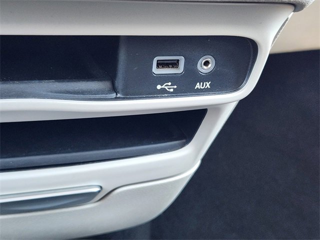 Used 2020 Chrysler Pacifica Limited image 20