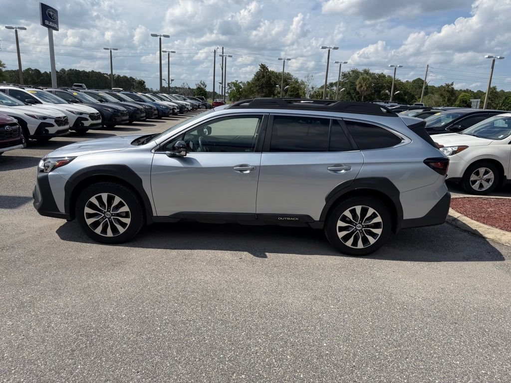 Used 2024 Subaru Outback Limited XT AWD/4WD image 9