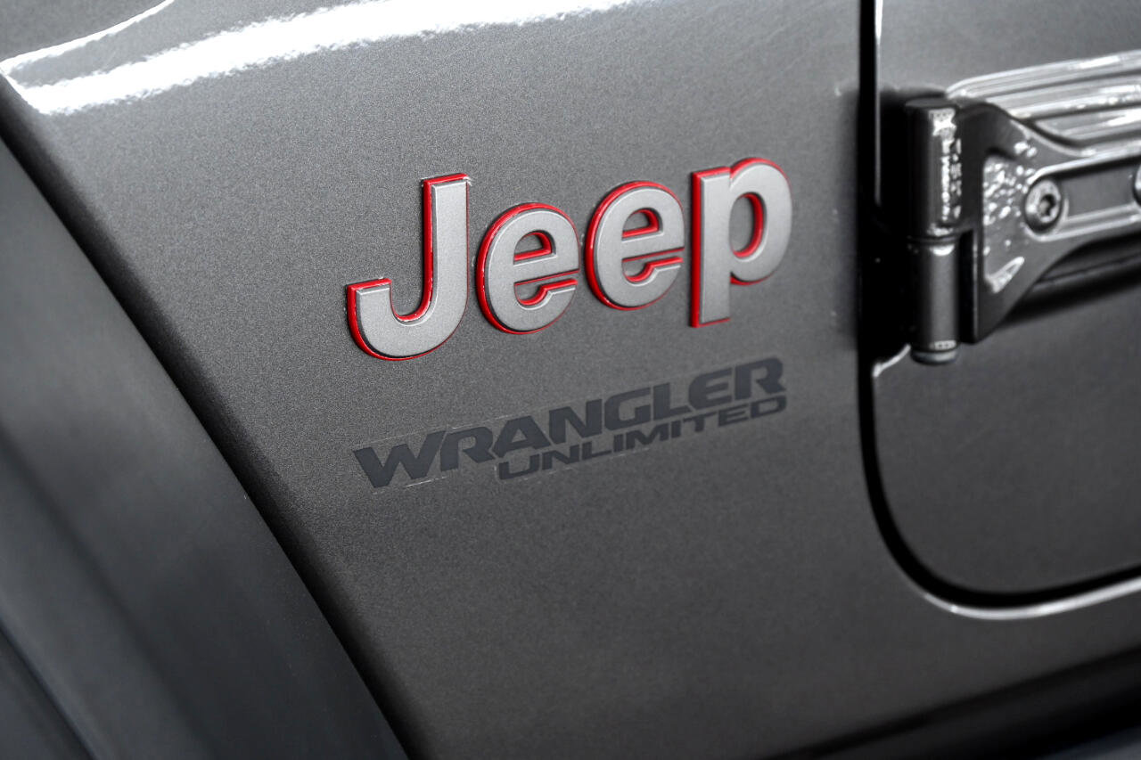 Used 2018 Jeep Wrangler Unlimited Rubicon image 12