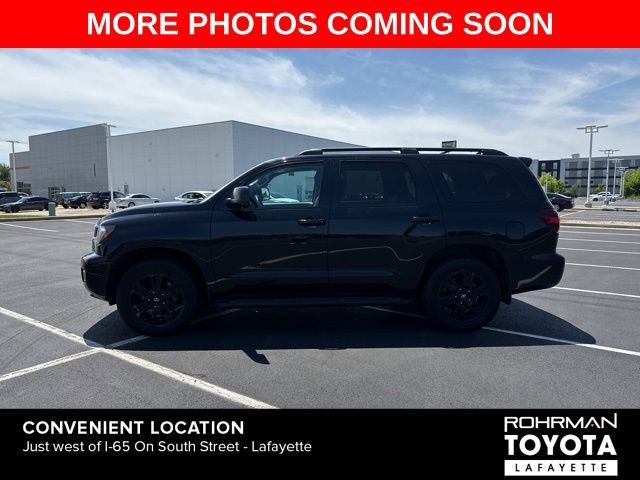 Used 2019 Toyota Sequoia TRD Sport w/ TRD Sport Premium Package AWD/4WD image 2