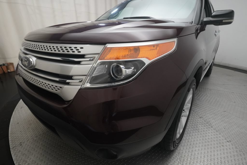 Used 2011 Ford Explorer XLT w/ 202A Rapid Spec Order Code AWD/4WD image 24