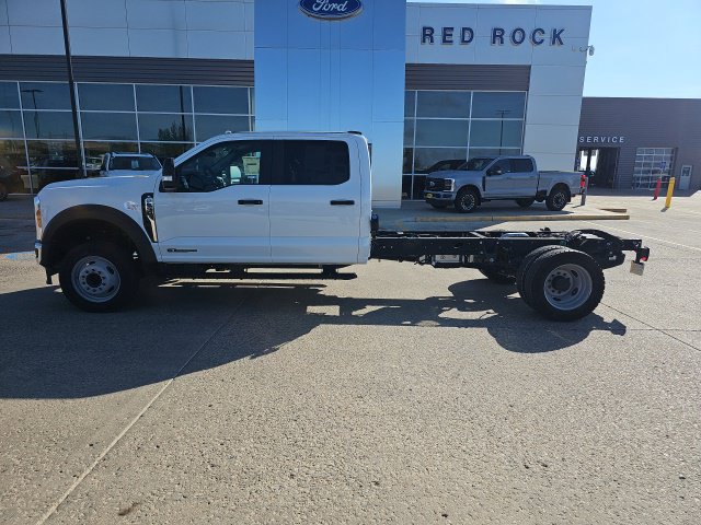 Used 2024 Ford F550 2WD Crew Cab Super Duty image 7