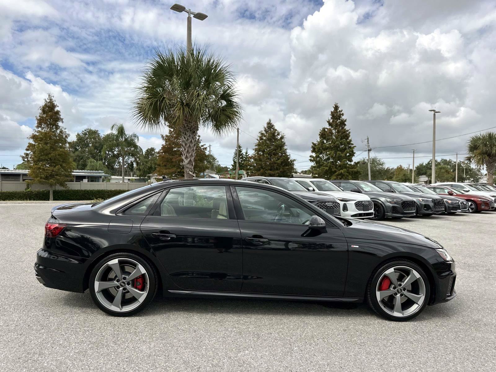 Used 2024 Audi A4 2.0T Premium Plus w/ Premium Plus Package image 6