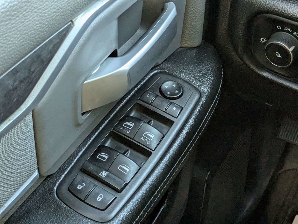 Used 2020 RAM 3500 Big Horn image 18