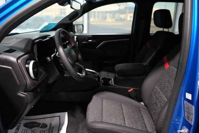 Used 2024 Chevrolet Colorado Z71 w/ Z71 Convenience Package 2 image 13