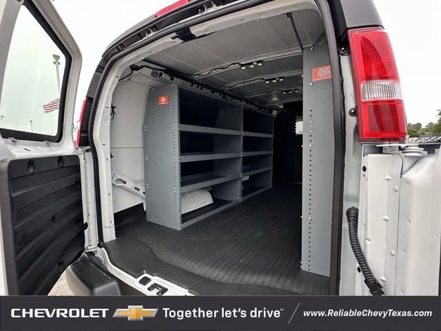 New 2026 Chevrolet Express 2500 Extended w/ Driver Convenience Package RWD image 25