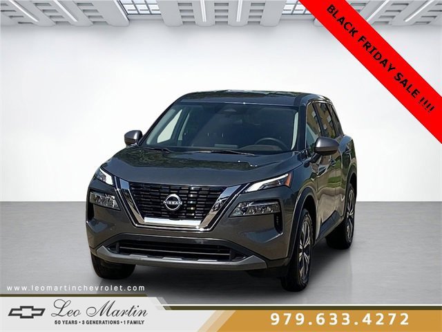 Used 2023 Nissan Rogue SV image 1