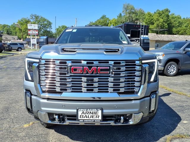 New 2026 GMC Sierra 2500 Denali w/ Denali Reserve Package AWD/4WD image 13