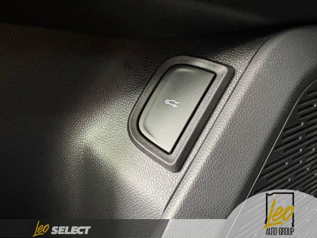 Used 2026 Chevrolet Equinox RS w/ LPO, Floor Liner Package AWD/4WD image 24