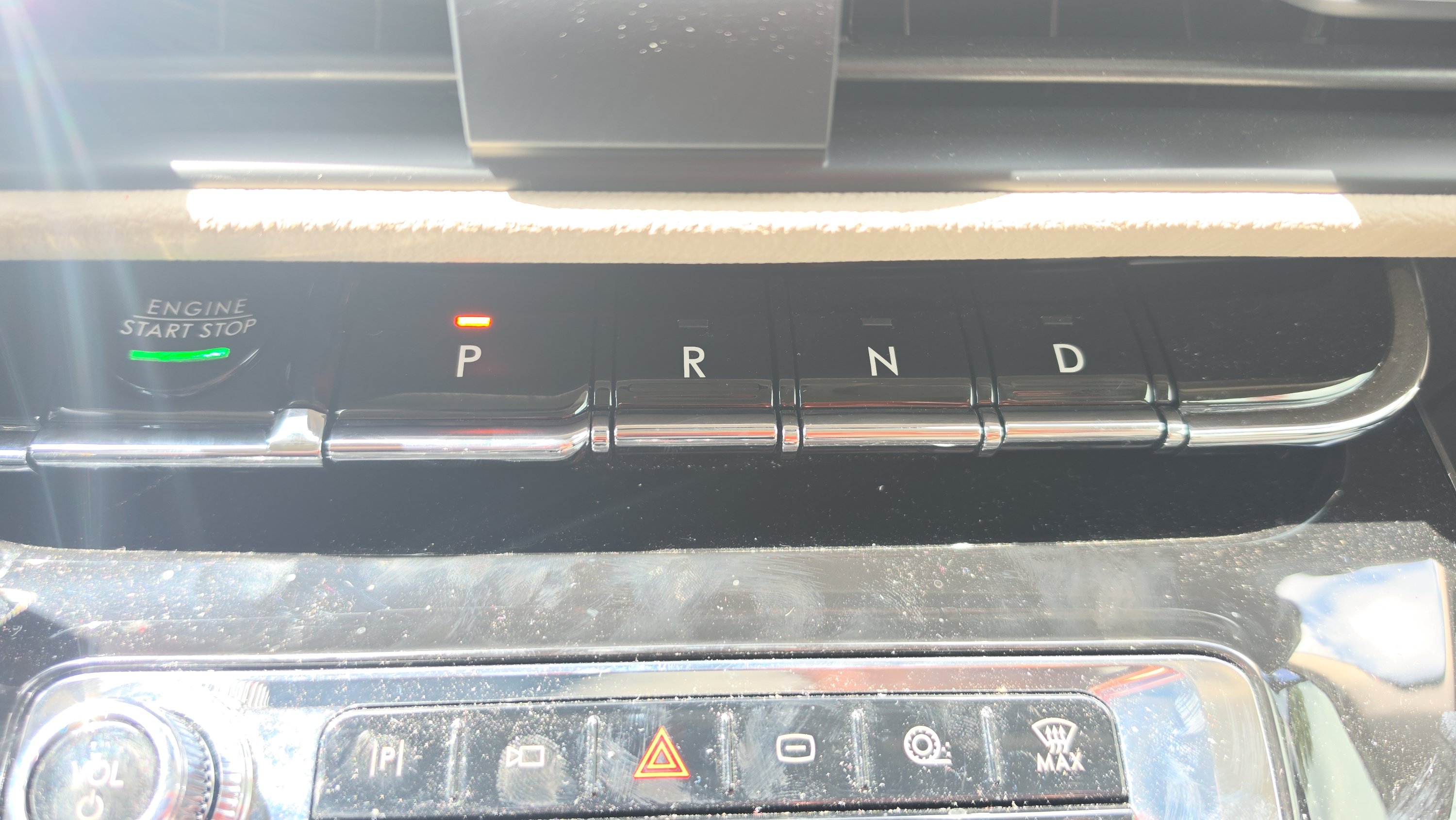 Used 2025 Lincoln Corsair Grand Touring AWD/4WD image 24