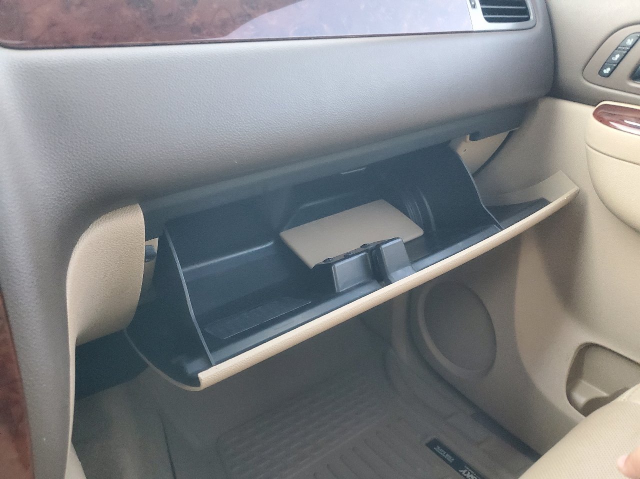 Used 2013 Chevrolet Tahoe LTZ image 61